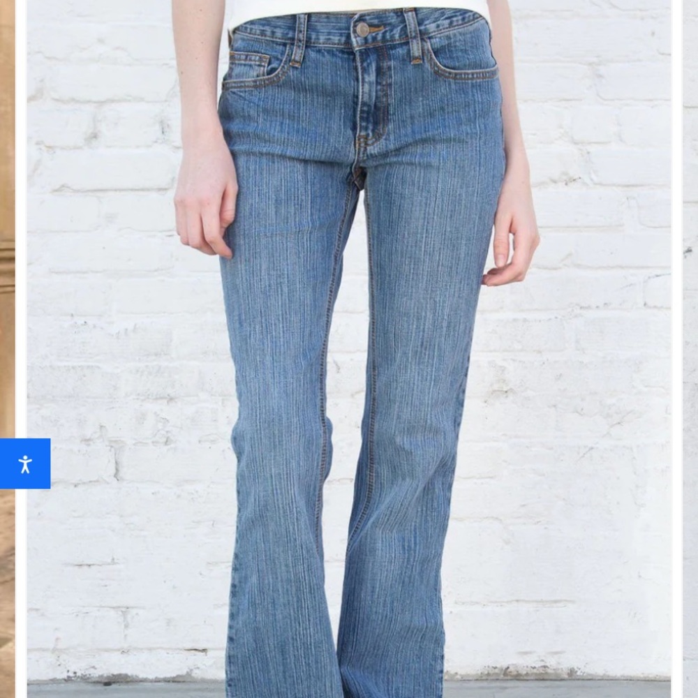 Brandy Melville Brielle 90s jeans